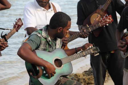 festnapuan-vanuatu-guitare